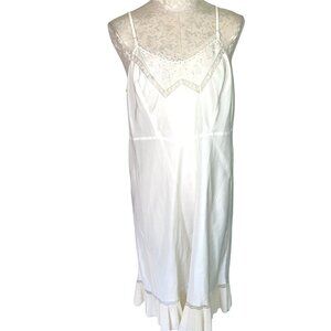 Barbizon Slip Womens Vintage Nylon Pleated Ruffle Hem Adjustable Straps Cream